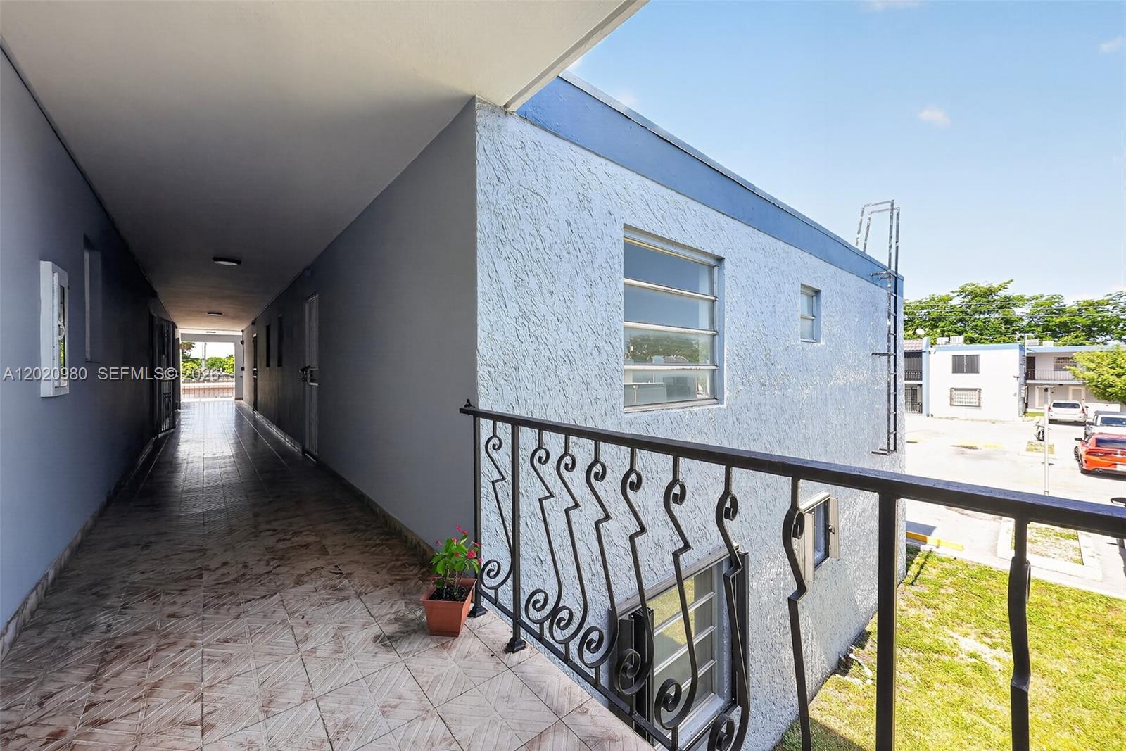 145 SW 30th Court