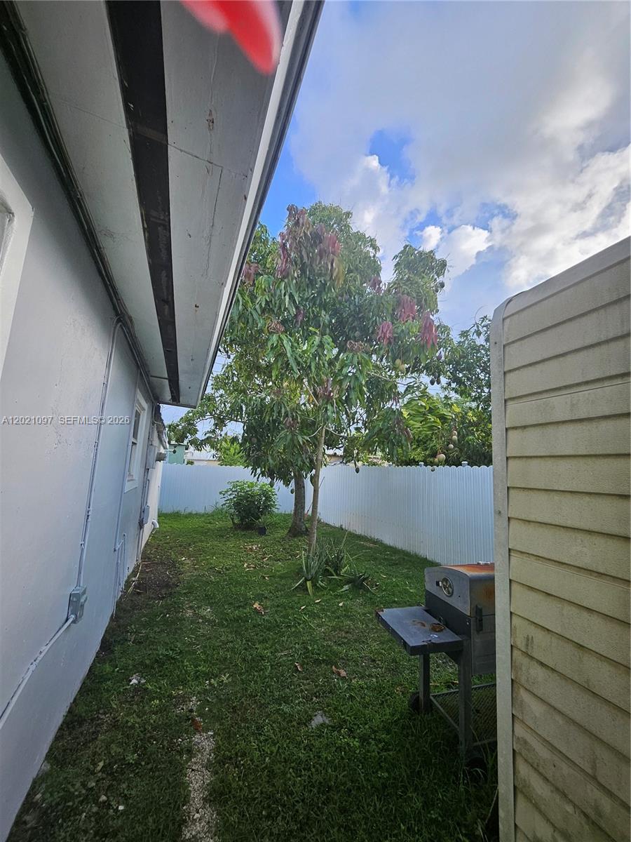 528 NW 10th Street