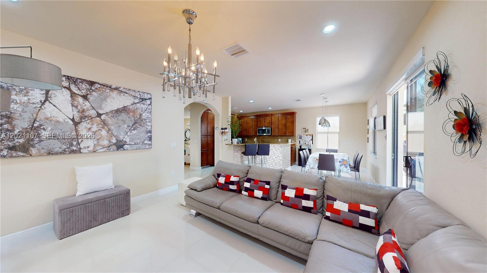 8610 NW 101st Place gallery image #16