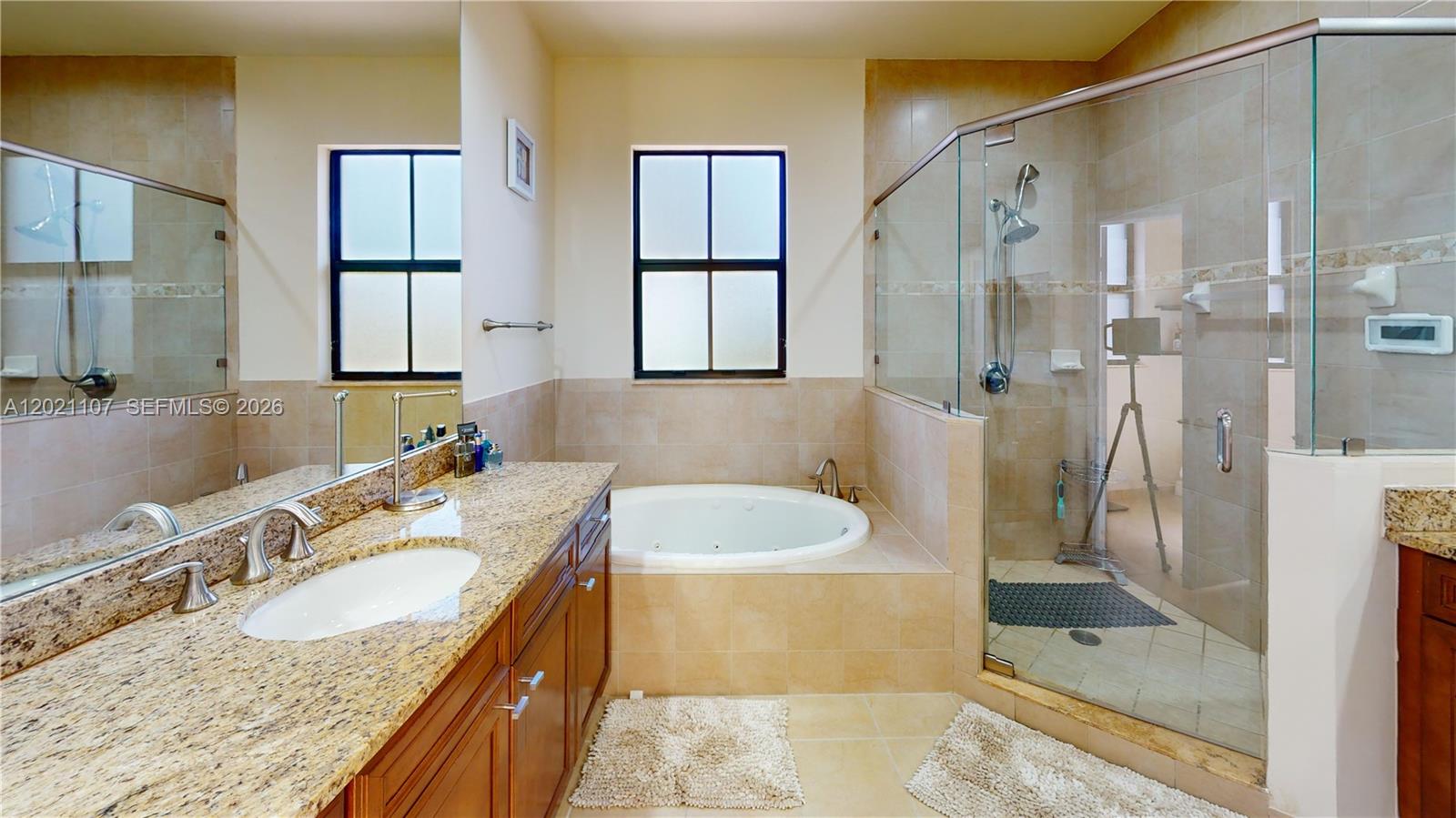 8610 NW 101st Place gallery image #23