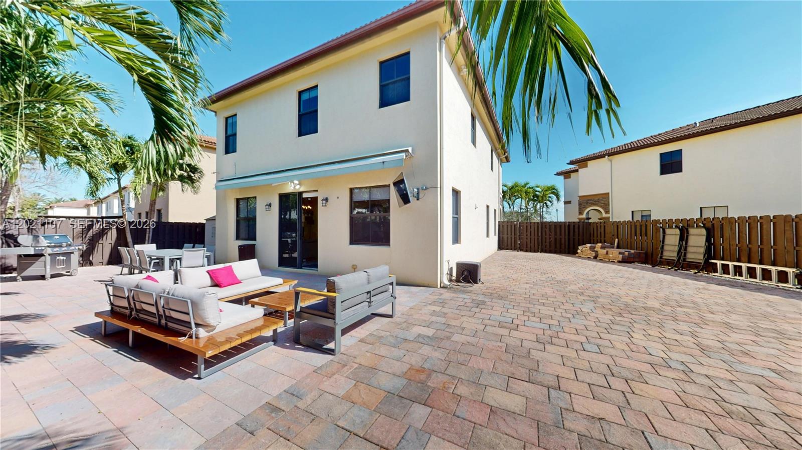 8610 NW 101st Place gallery image #37