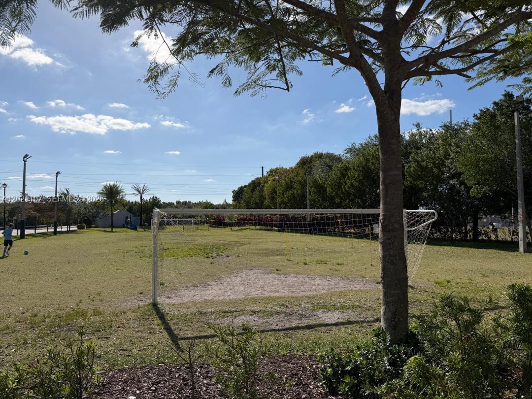 8610 NW 101st Place gallery image #50