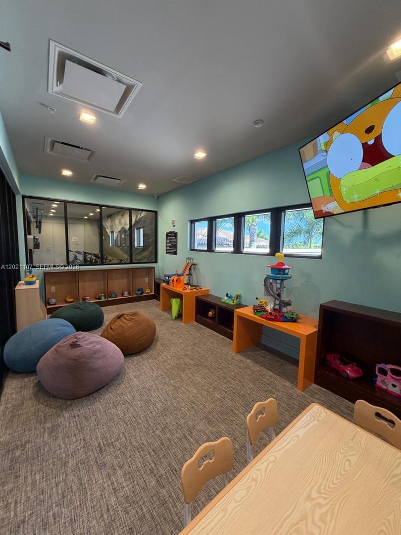 8610 NW 101st Place gallery image #51