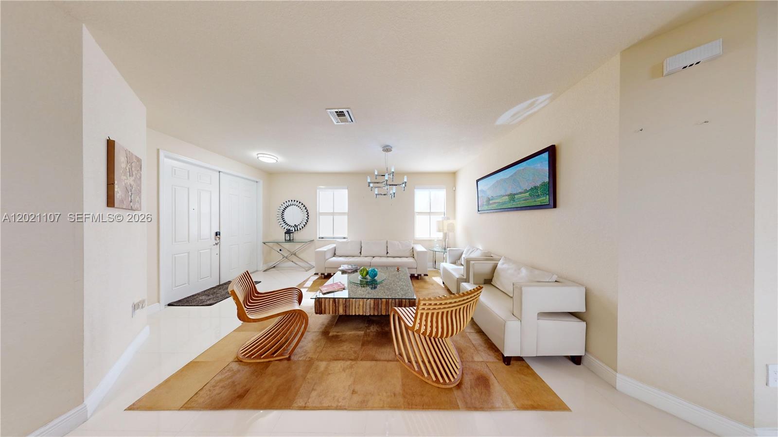 8610 NW 101st Place gallery image #6