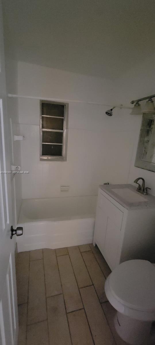 142 SE 4th Avenue gallery image #14