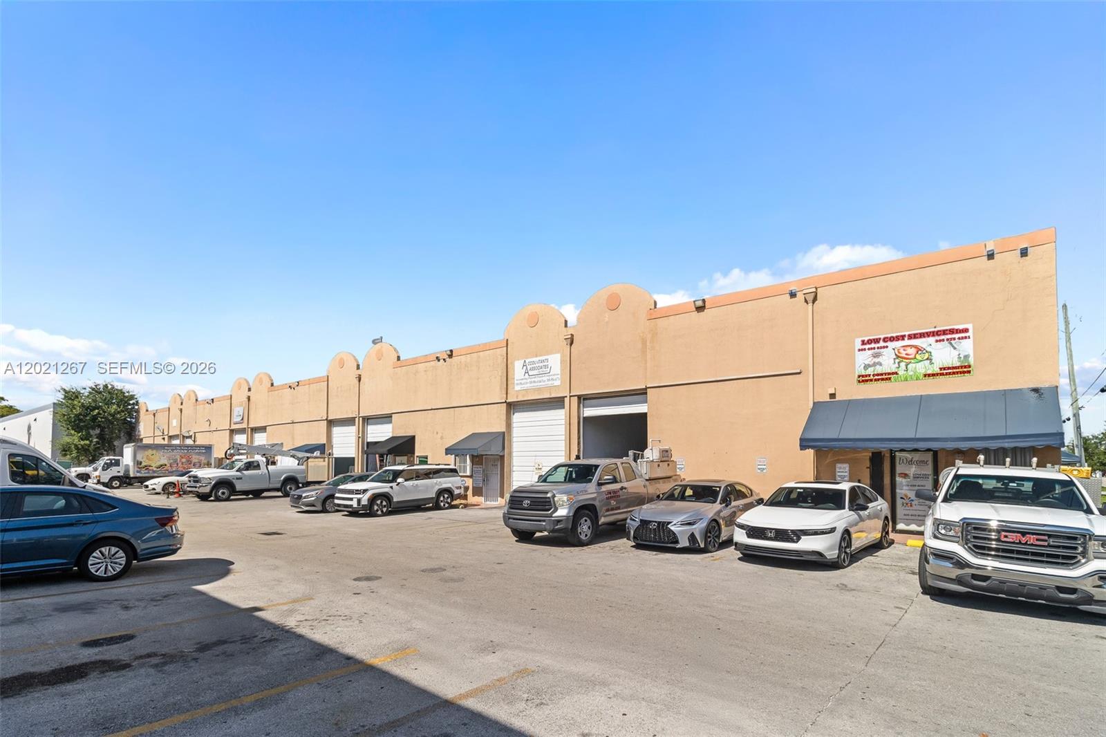 1745 W 37th Street