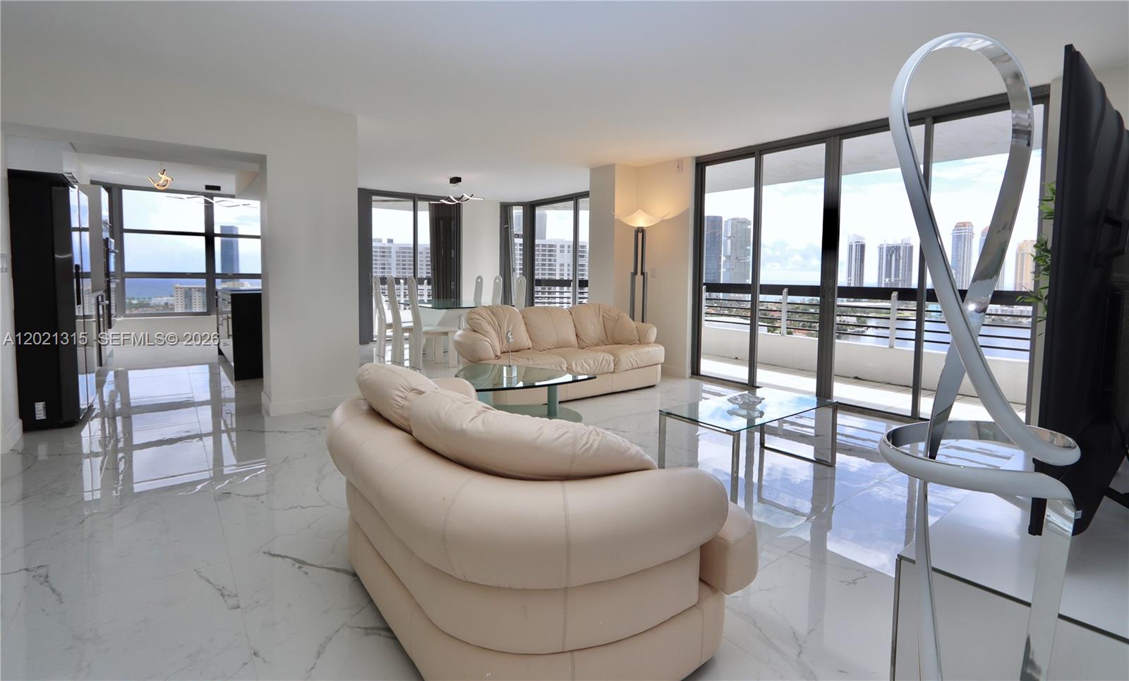 3530 Mystic Pointe Drive