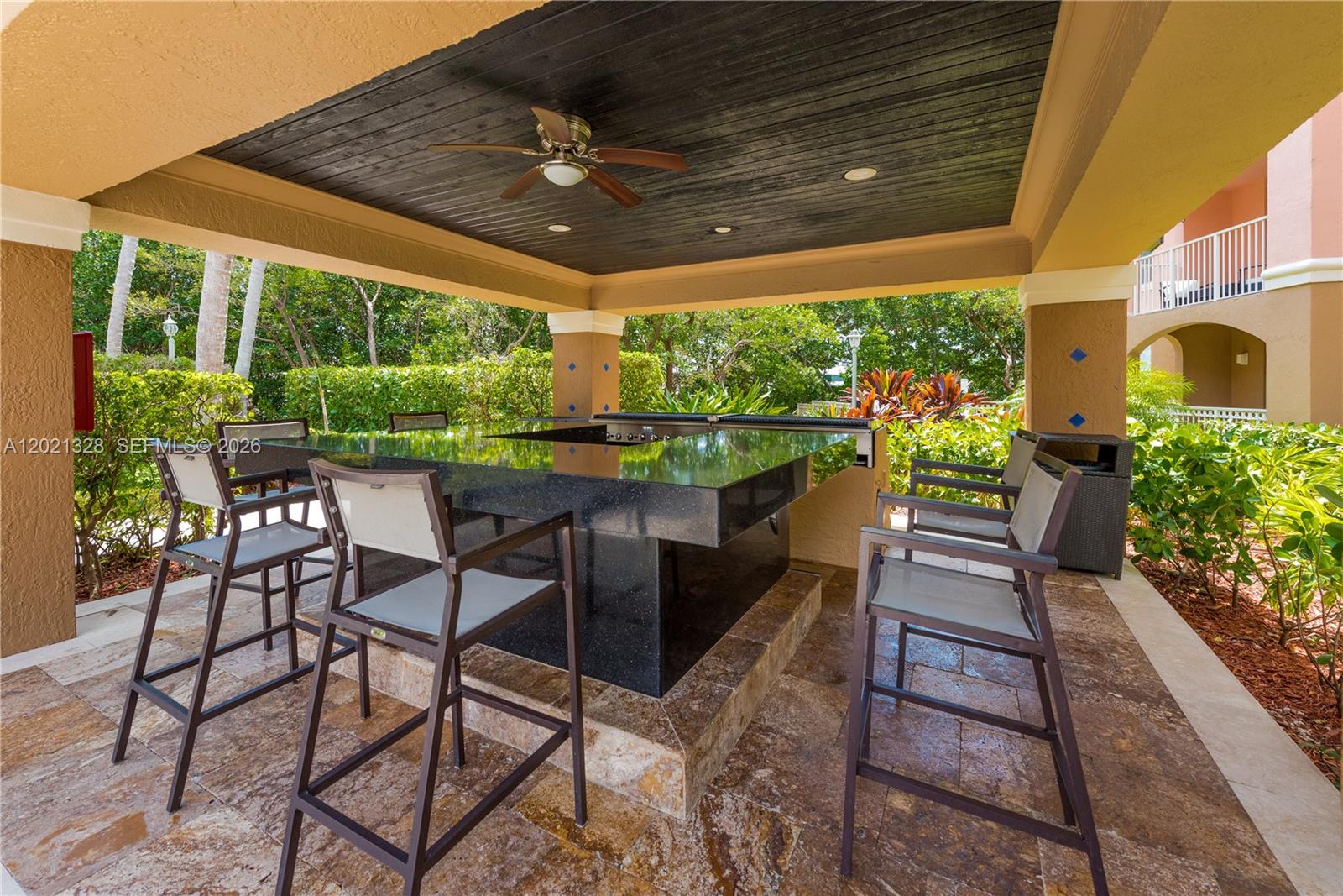 19601 E Country Club Drive