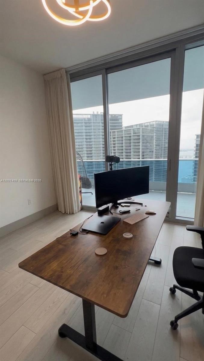 200 Biscayne Boulevard Way