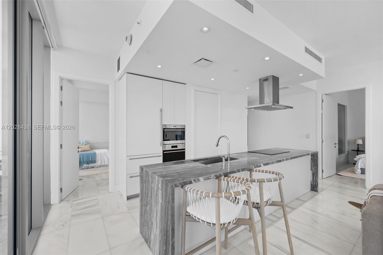 700 NE 26th Terrace