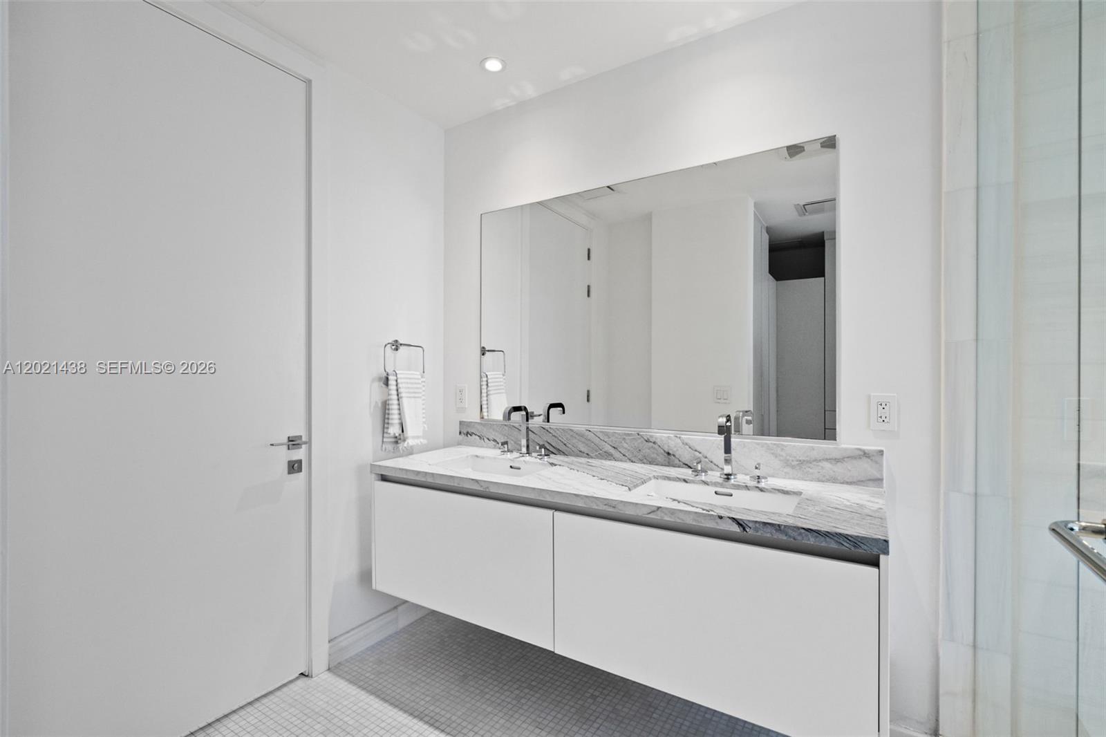 700 NE 26th Terrace