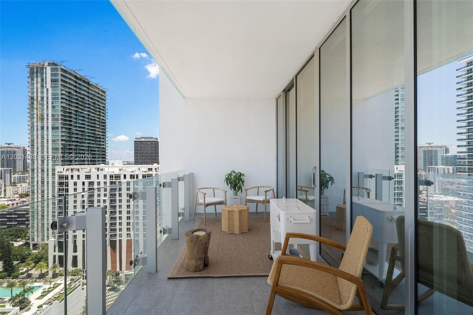 700 NE 26th Terrace
