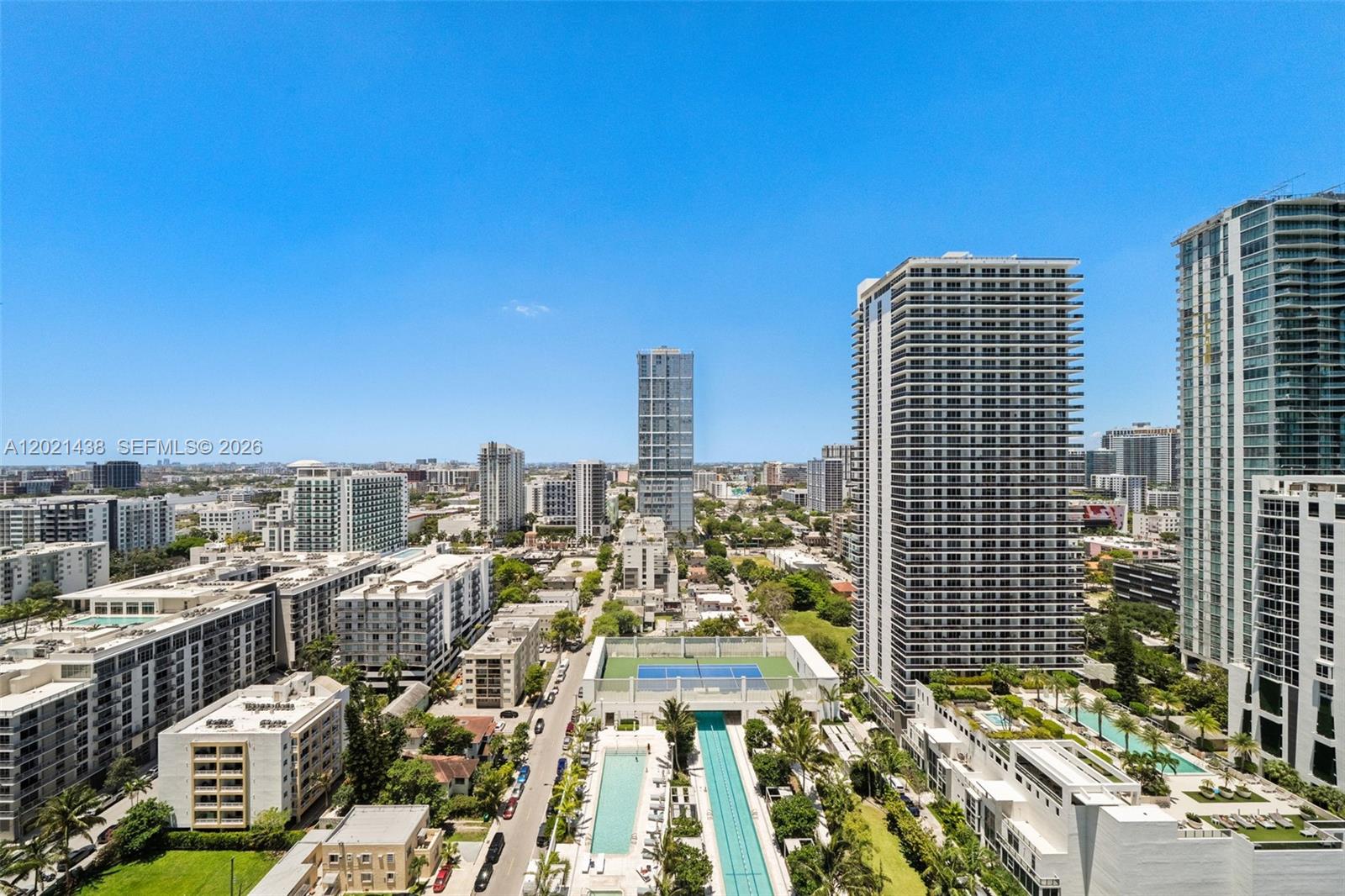 700 NE 26th Terrace