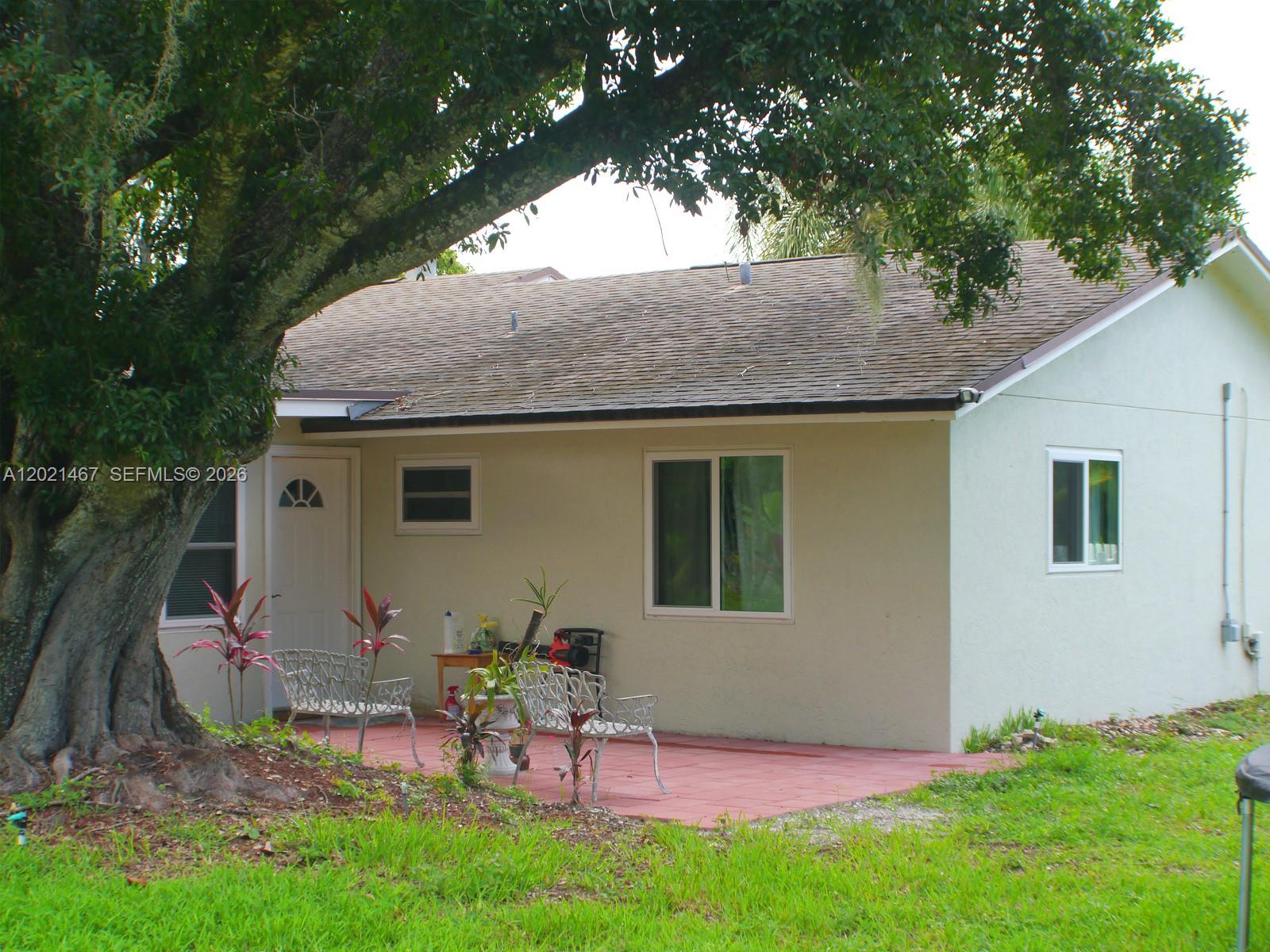 10646 Barn Road