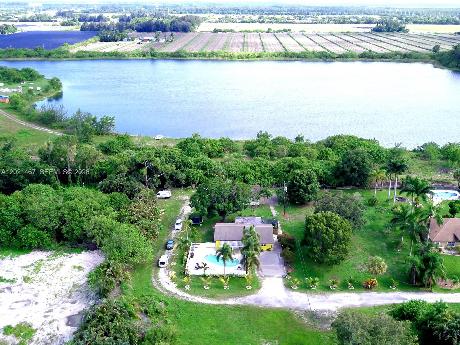 10646 Barn Road