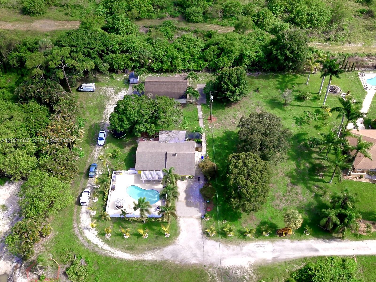 10646 Barn Road