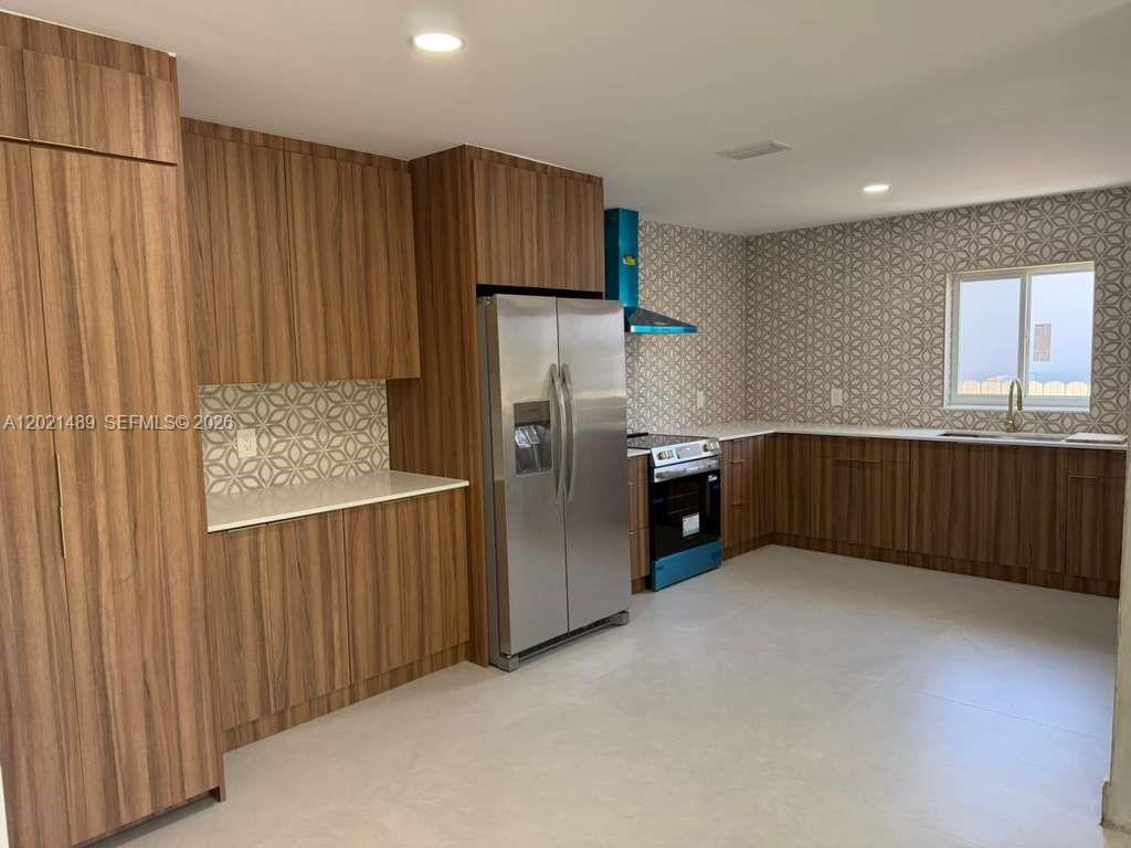 840 NW 67th Street
