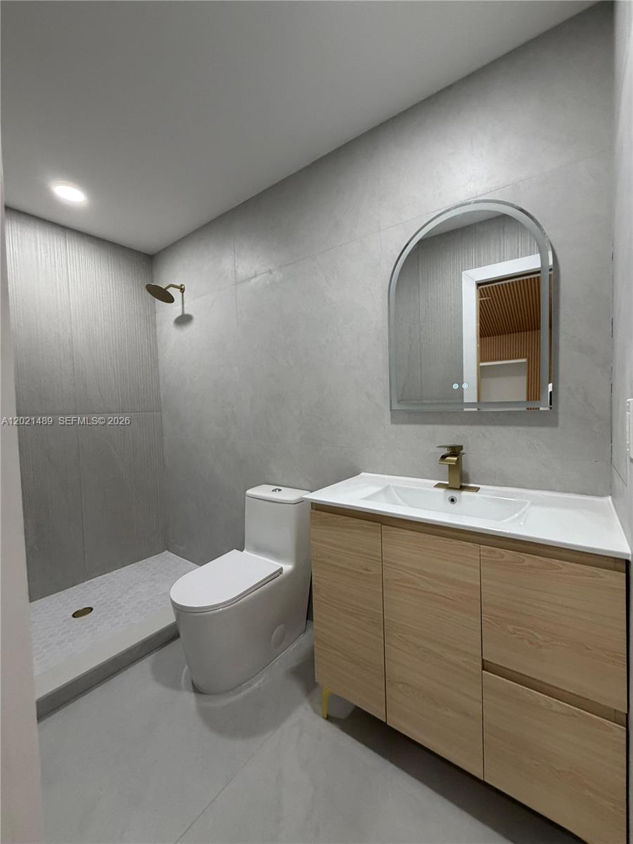 840 NW 67th Street