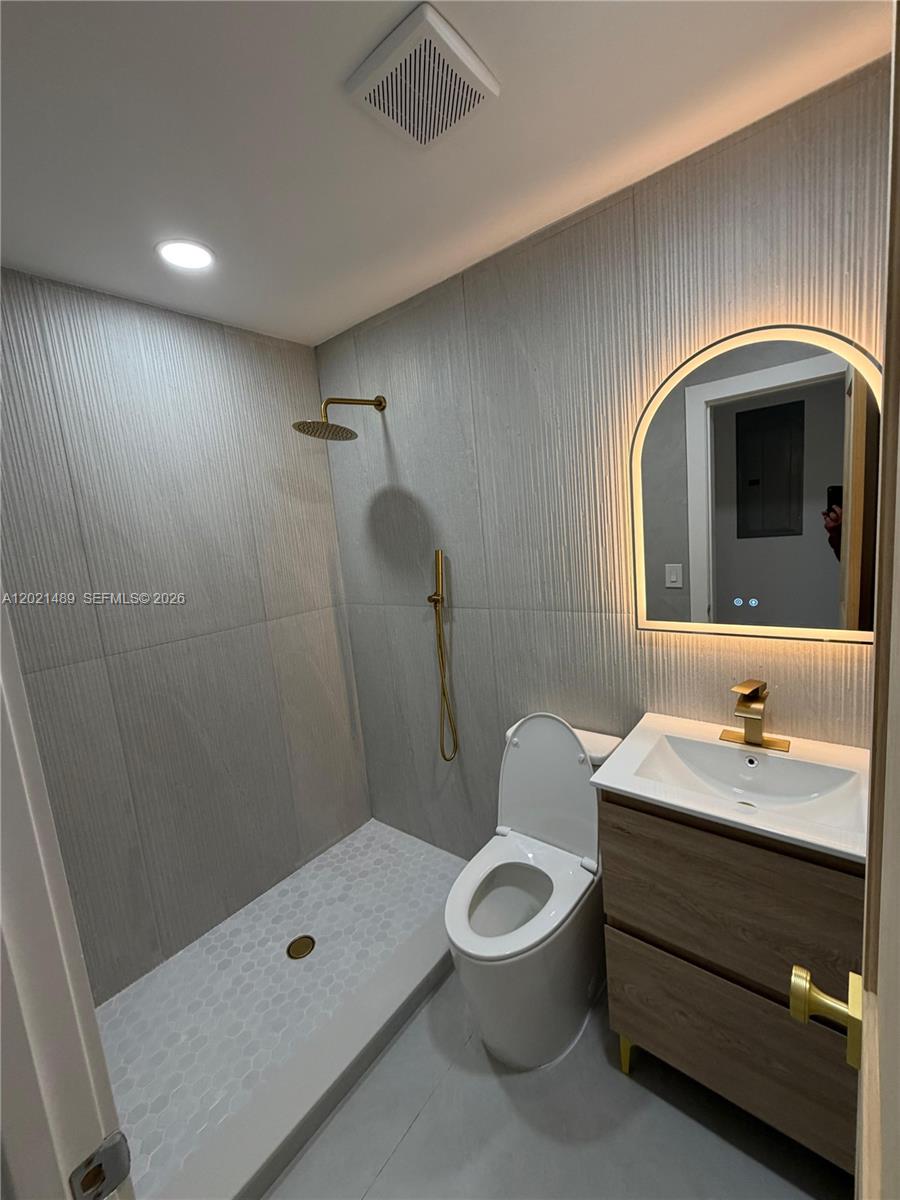 840 NW 67th Street