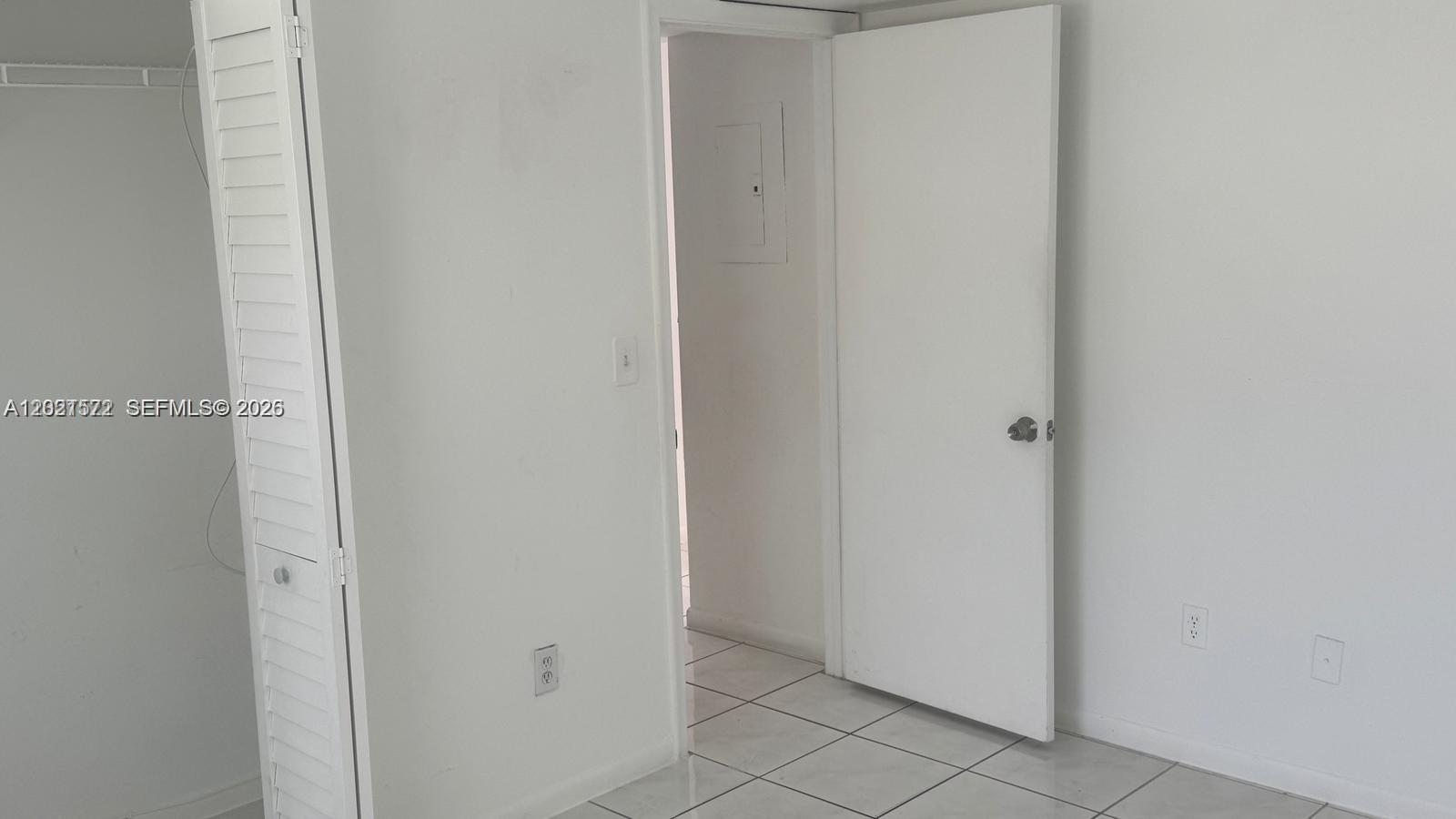 2715 W 66th Street