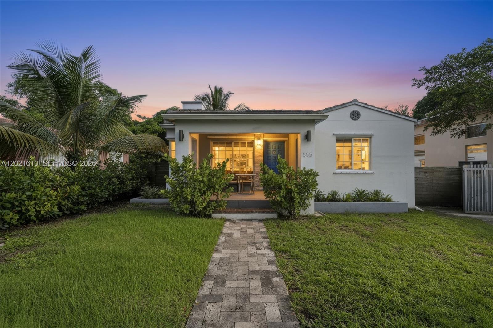 555 NE 73rd Street