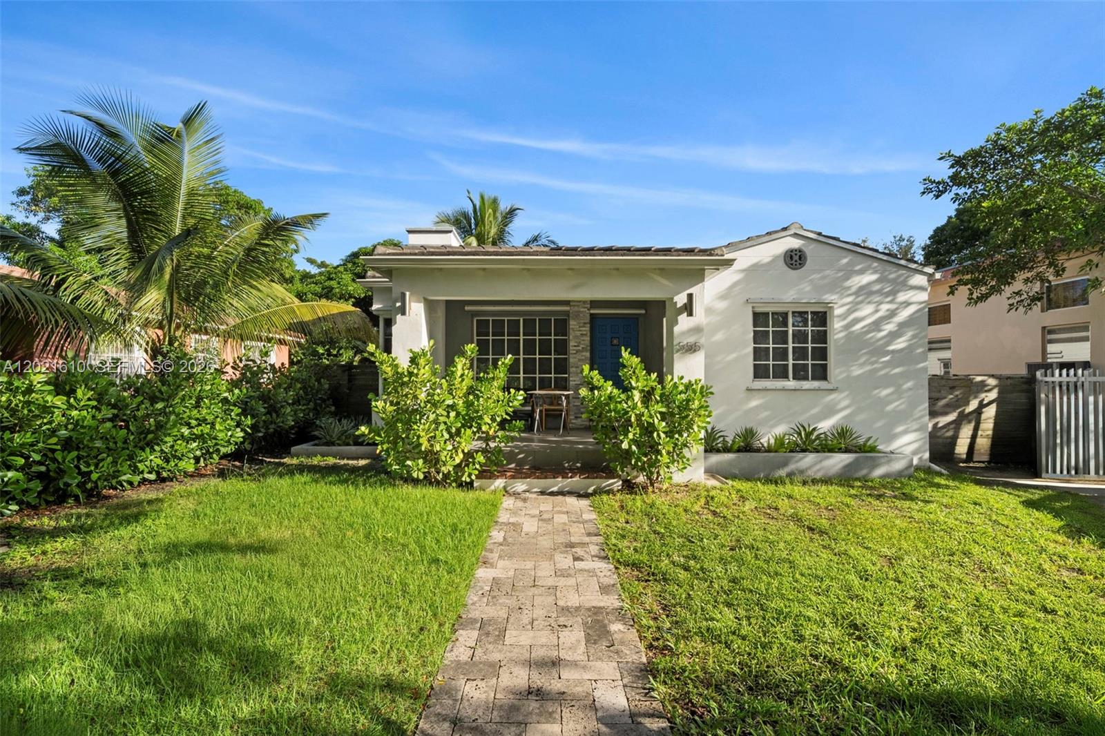 555 NE 73rd Street
