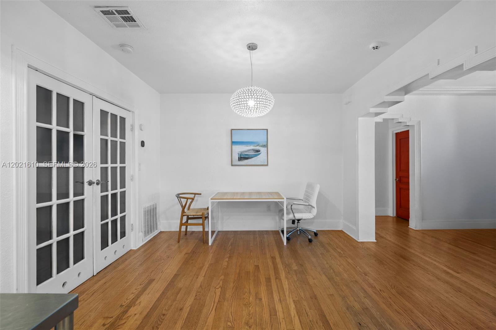 555 NE 73rd Street