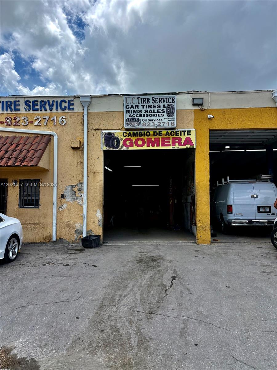 11750 NW 87th Place