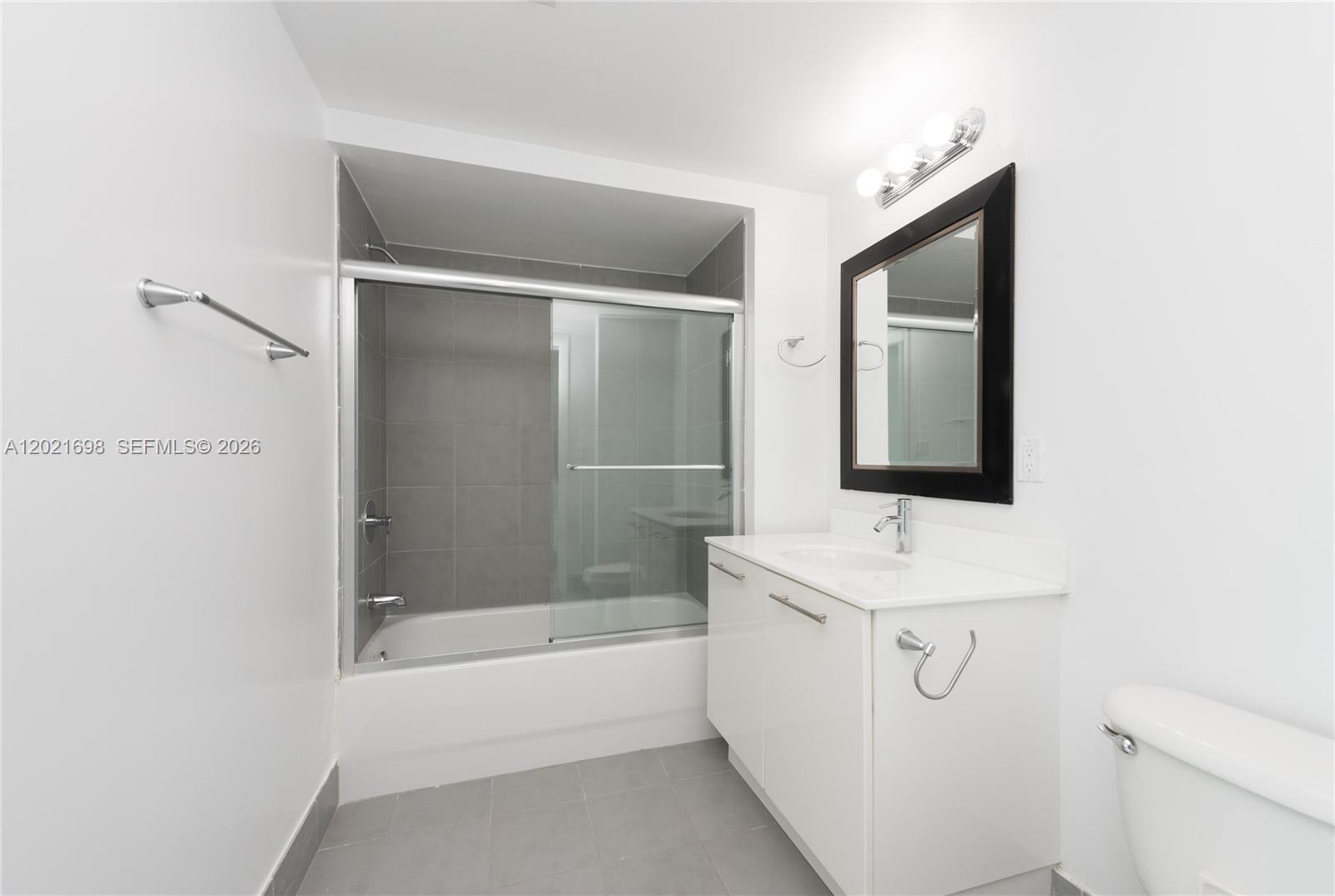 92 SW 3rd Street