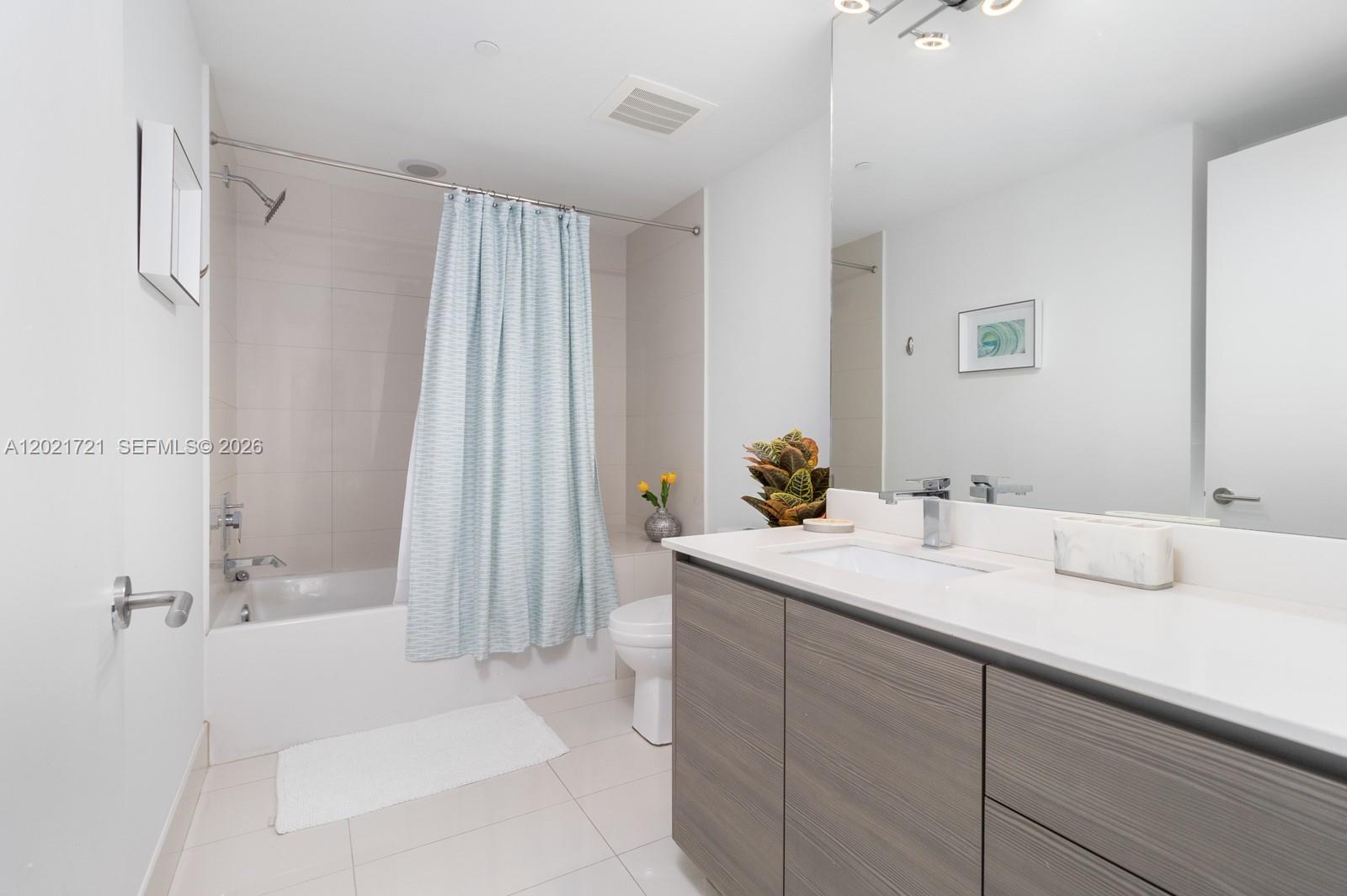 460 NE 28th Street