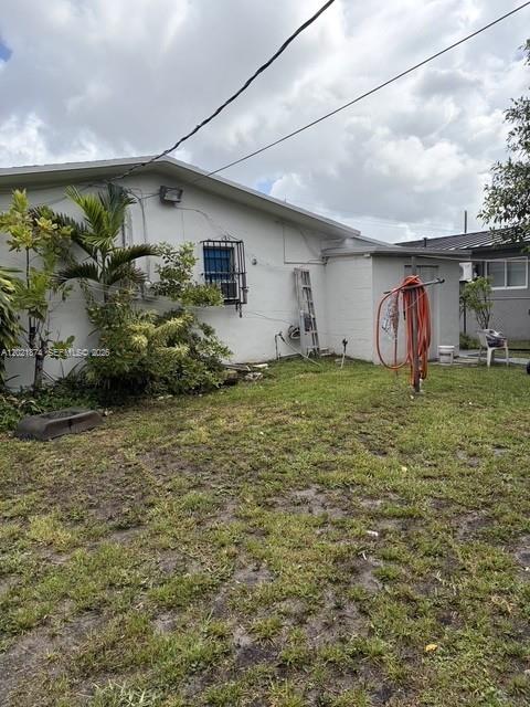 336 E 41st Street