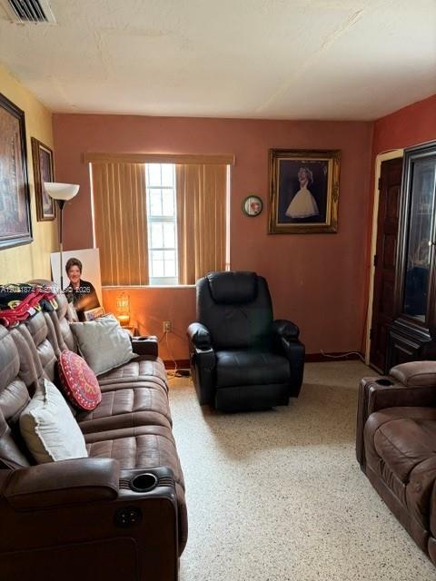 336 E 41st Street