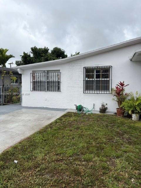 336 E 41st Street