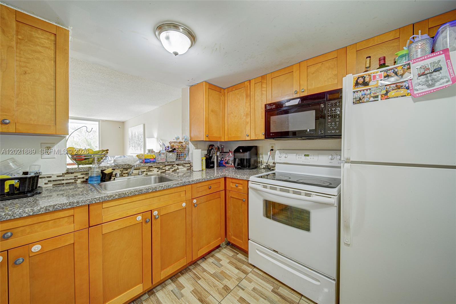 494 NW 165th St Road