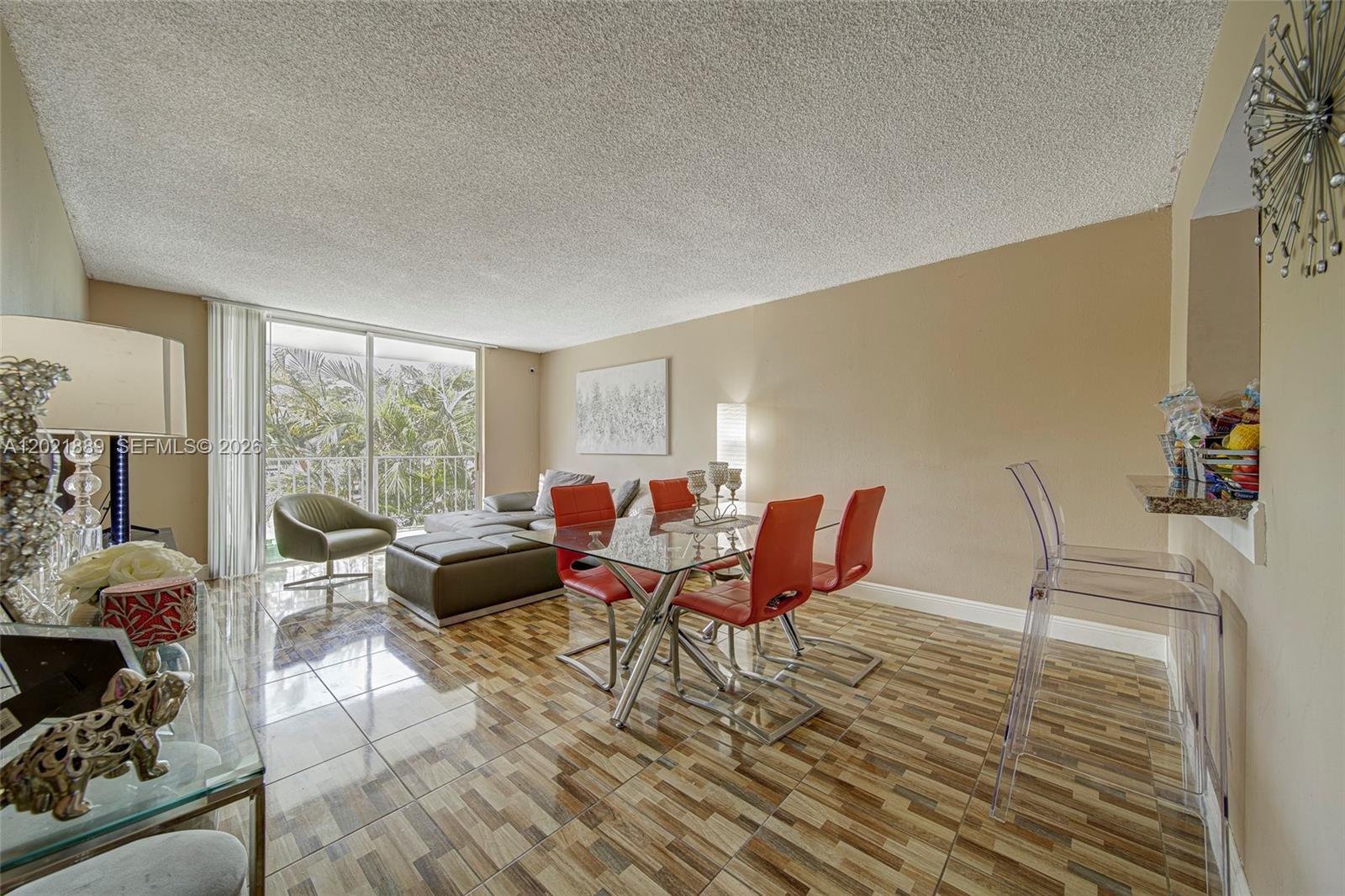 494 NW 165th St Road