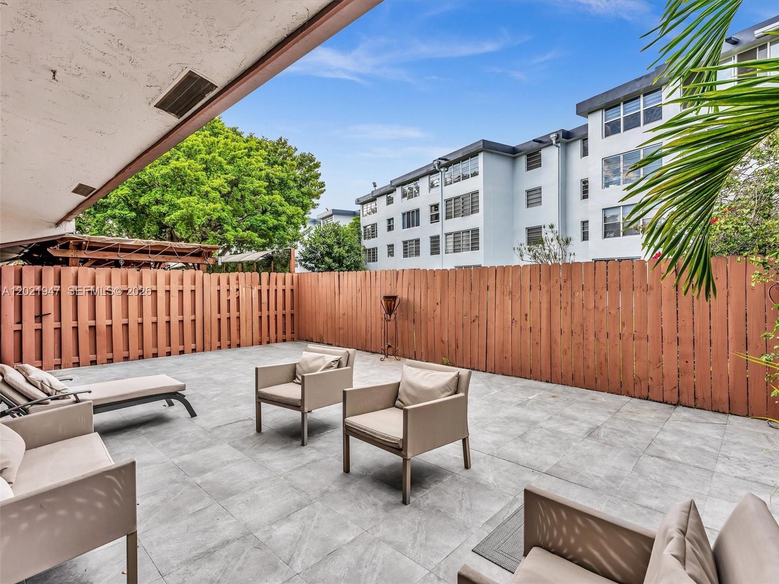 500 NE 199th Terrace