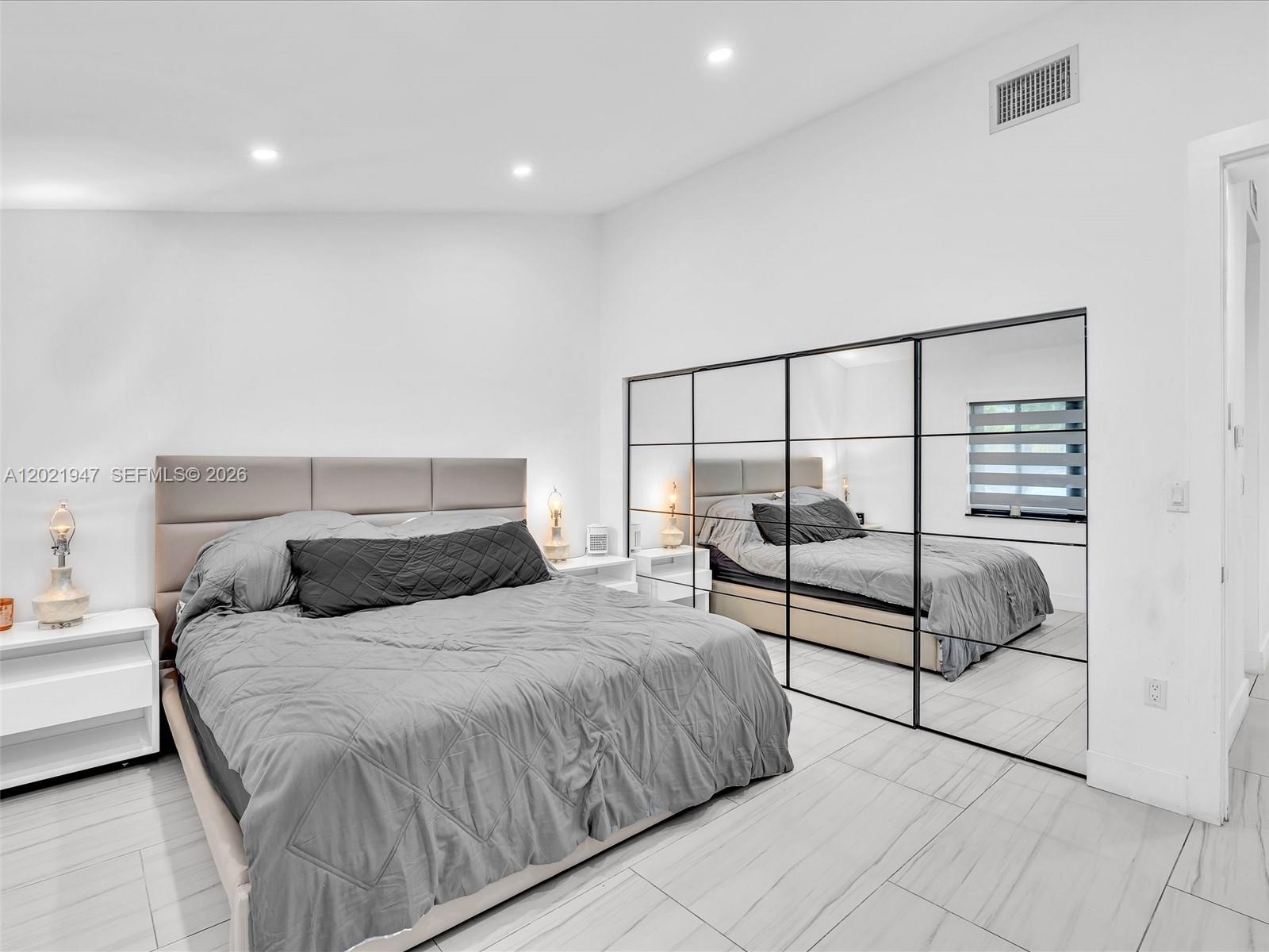 500 NE 199th Terrace