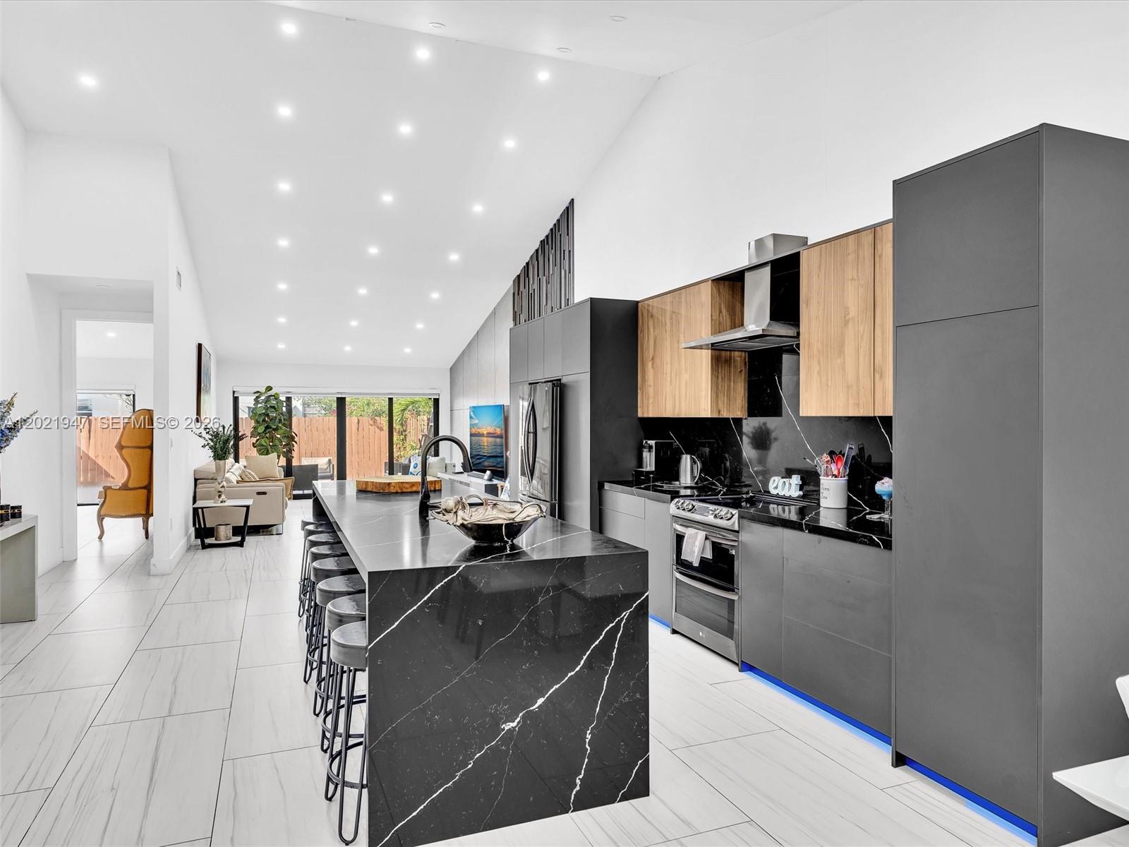 500 NE 199th Terrace