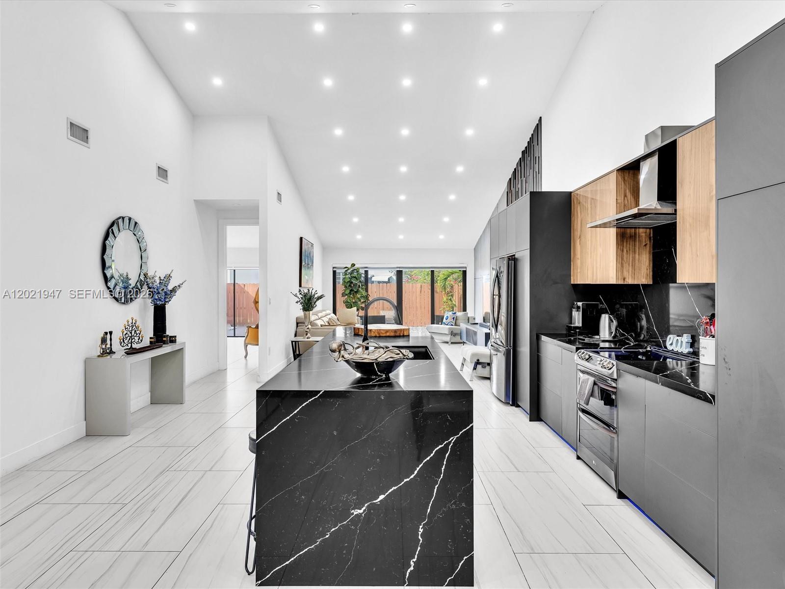 500 NE 199th Terrace