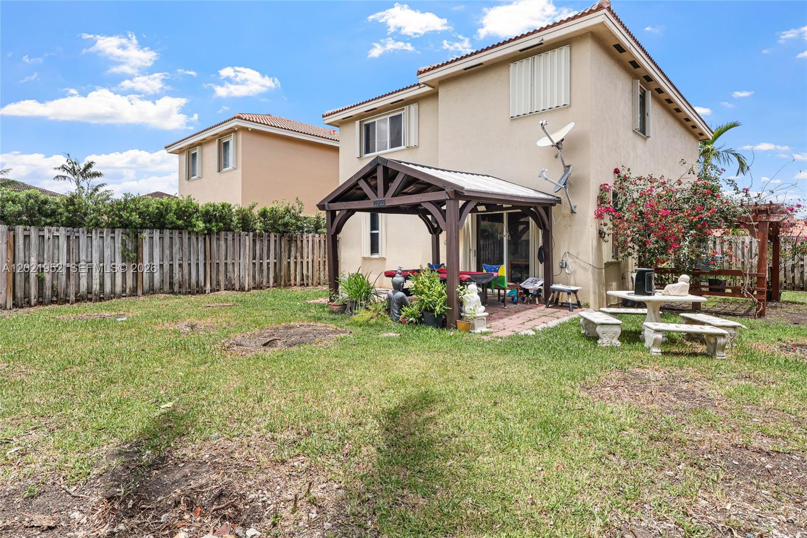 8956 SW 215th Terrace