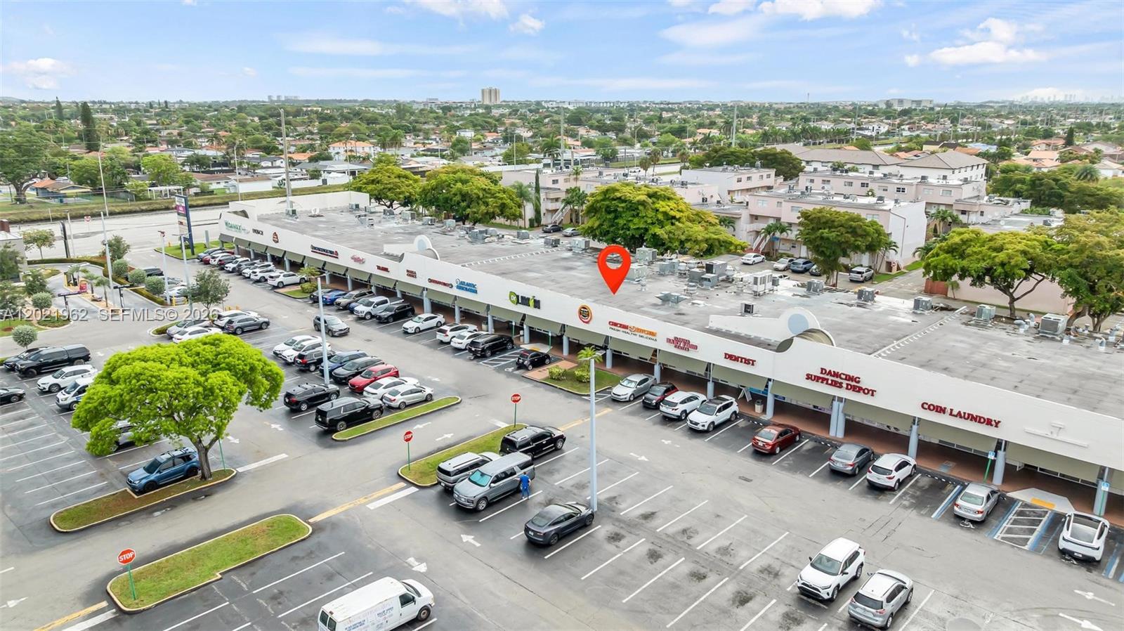 10548 SW 8