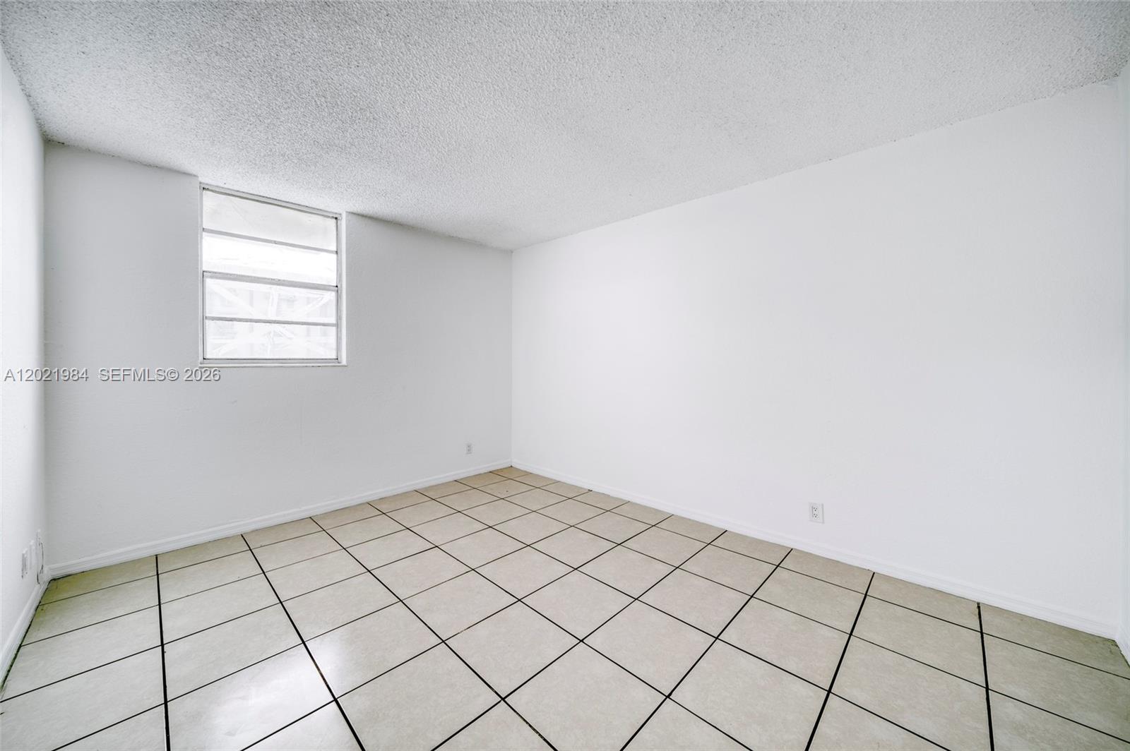 801 NW 47th Avenue