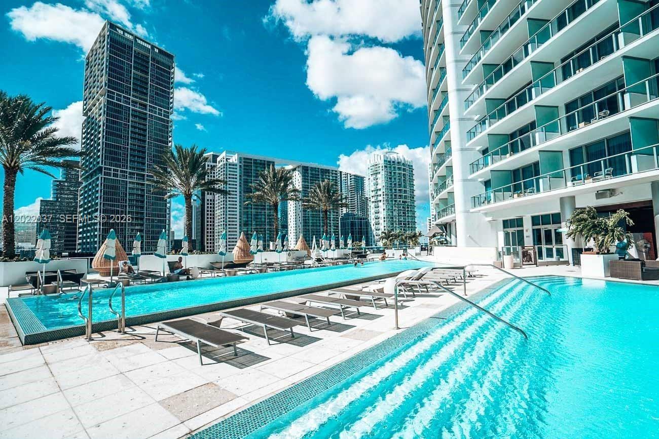 200 Biscayne Boulevard Way