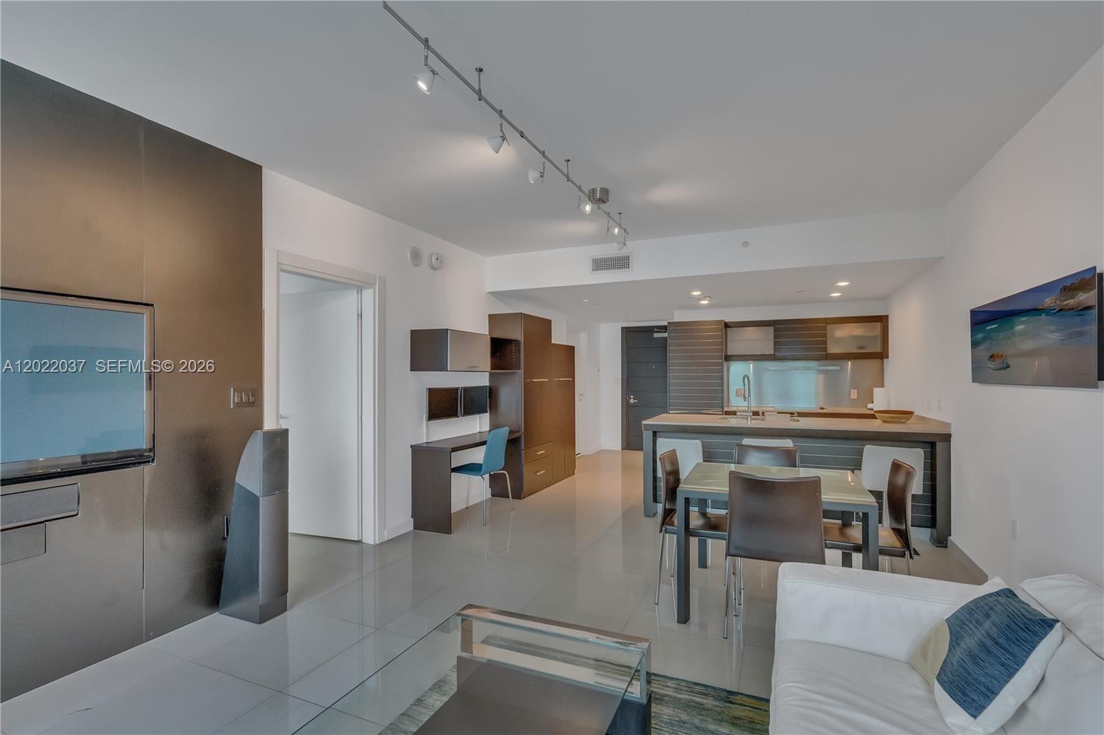 200 Biscayne Boulevard Way