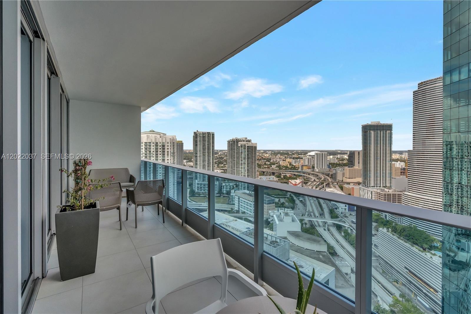 200 Biscayne Boulevard Way