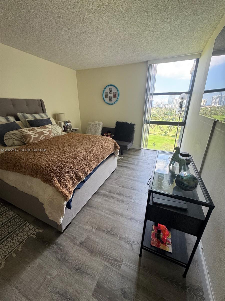 20335 W Country Club Drive