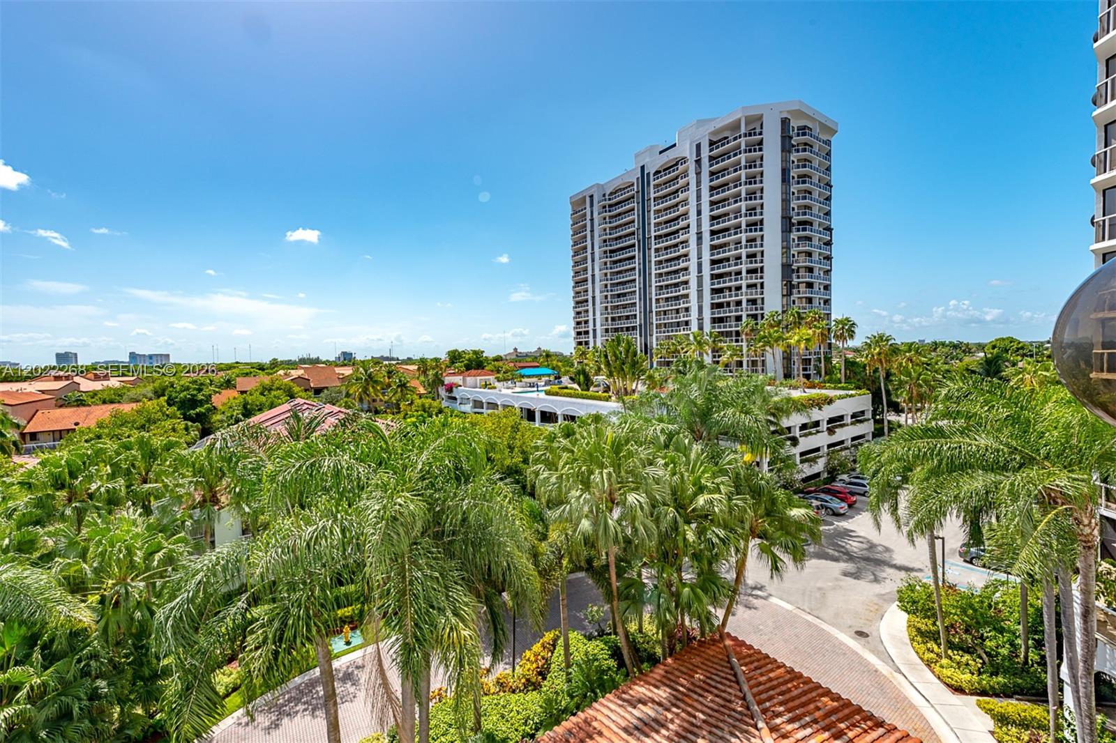 3610 Yacht Club Drive