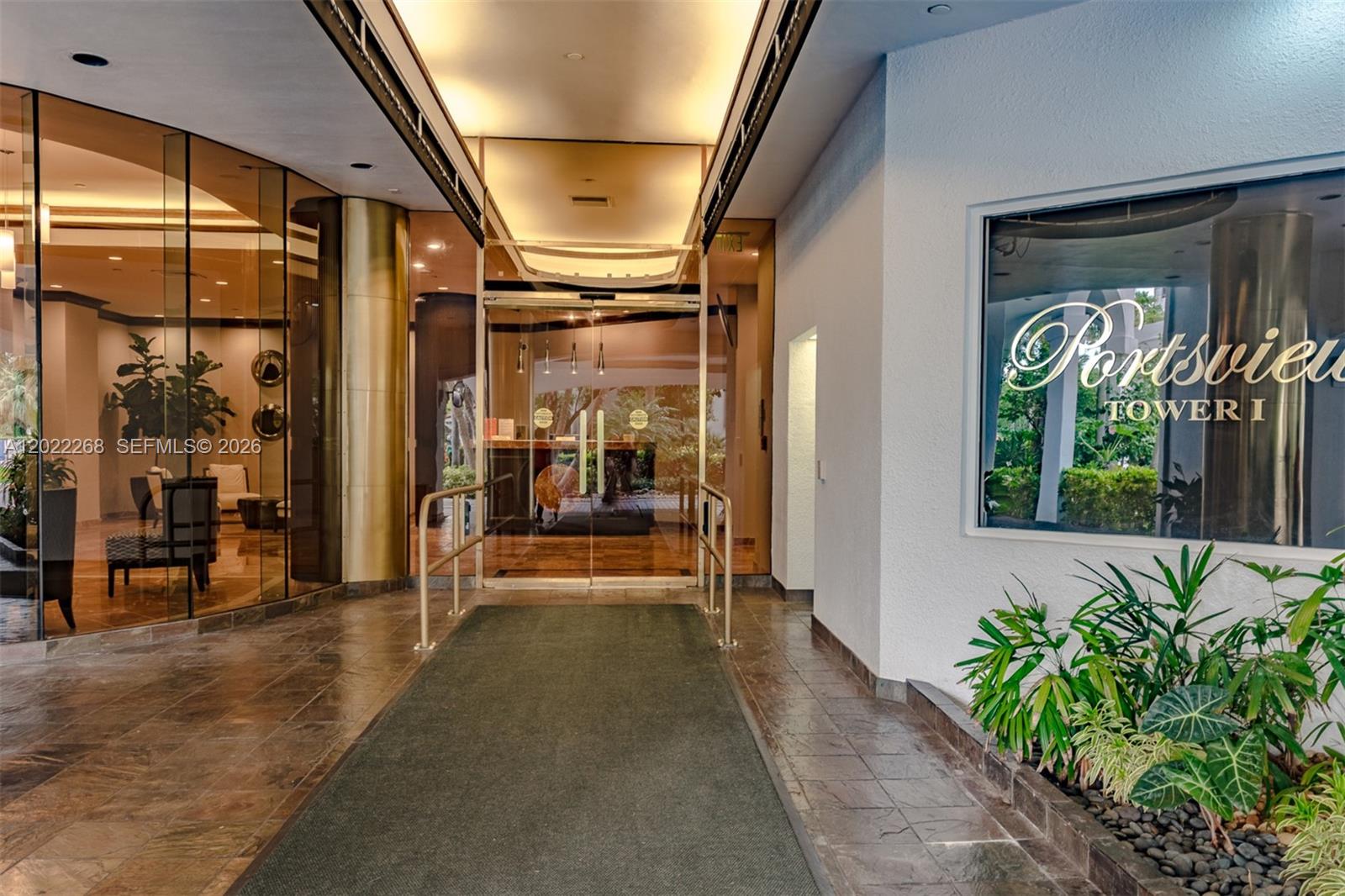3610 Yacht Club Drive