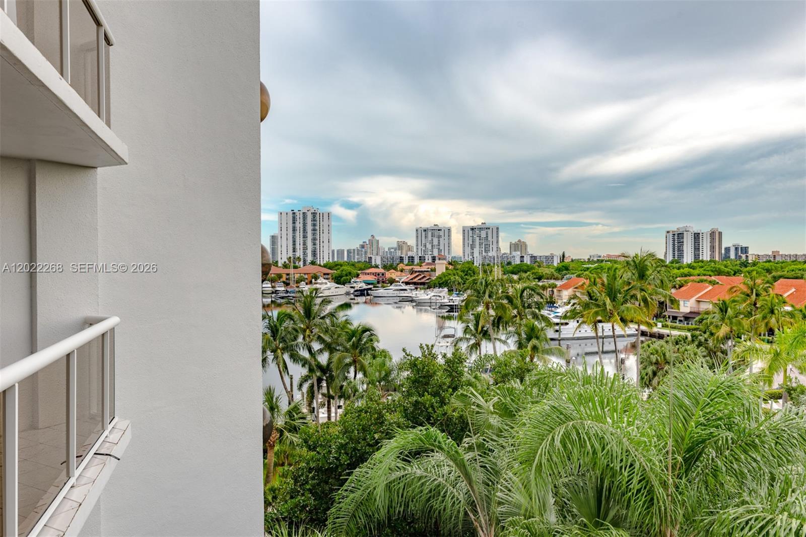 3610 Yacht Club Drive
