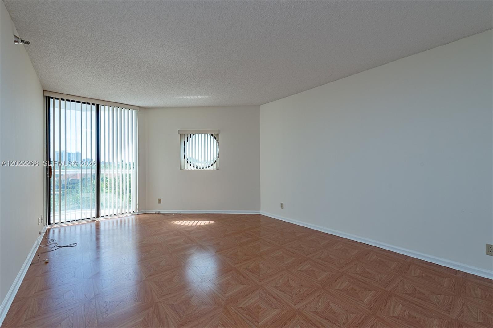 3610 Yacht Club Drive